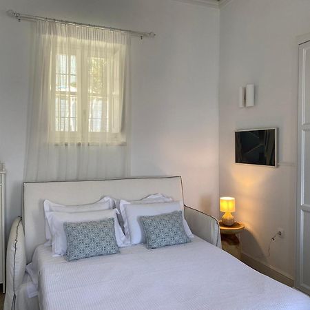 Halki Sea Breeze - A Waterfront Villa מראה חיצוני תמונה