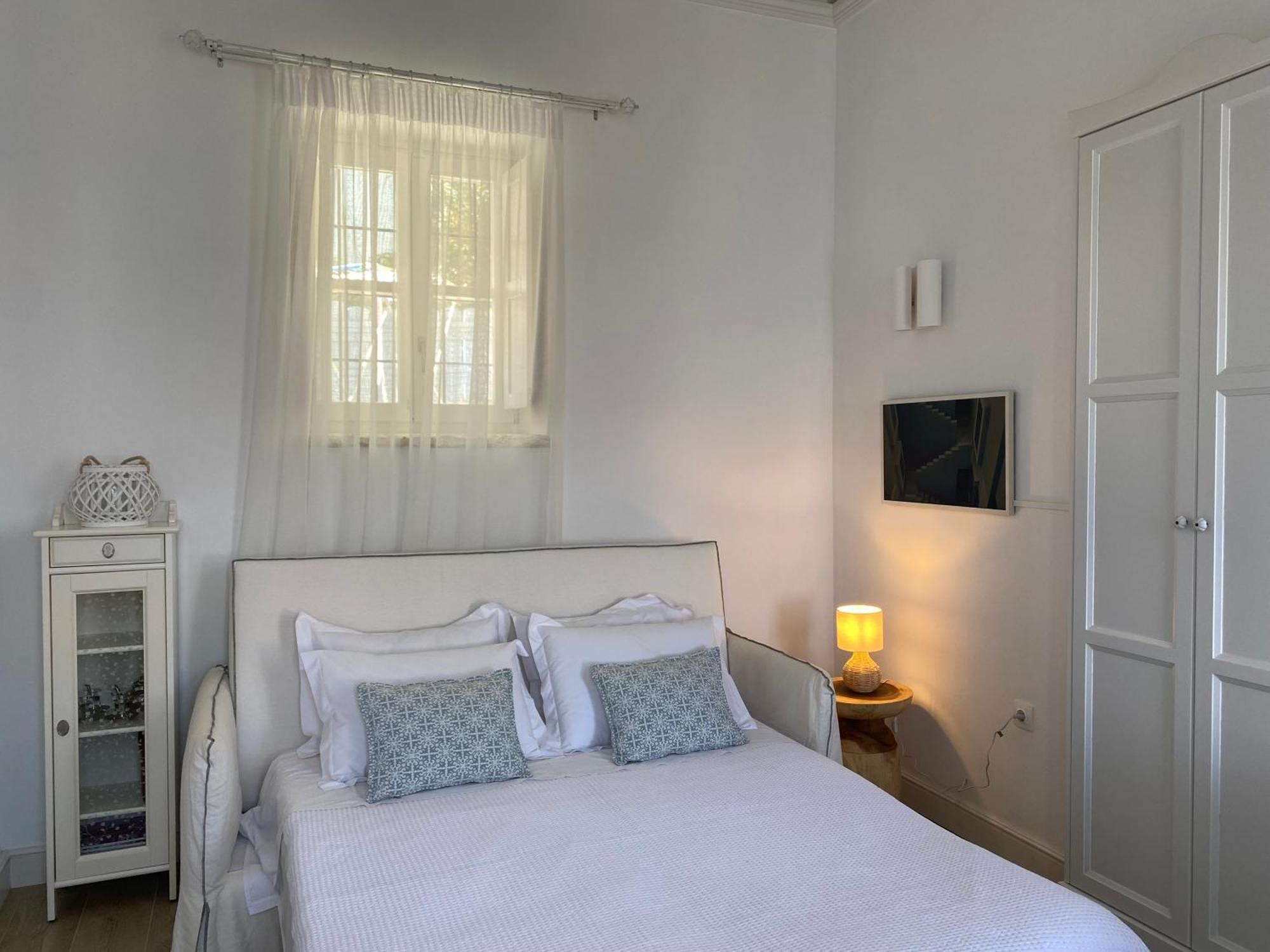 Halki Sea Breeze - A Waterfront Villa מראה חיצוני תמונה